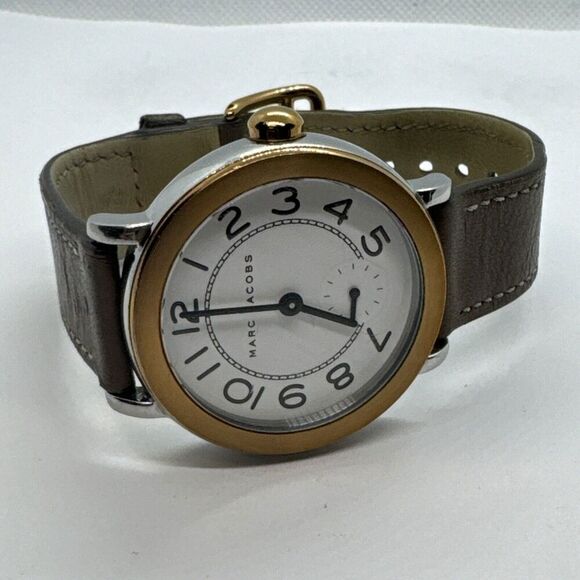 Marc Jacobs Riley MJI603 Women\'s Brown Leather Analog Dial Quartz Watch JNA248 main image 8
